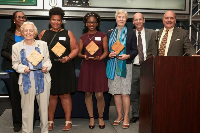 Nominate an Anacostia River Hero!